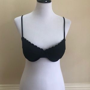 J Crew bathing suit top. 34C Like new.